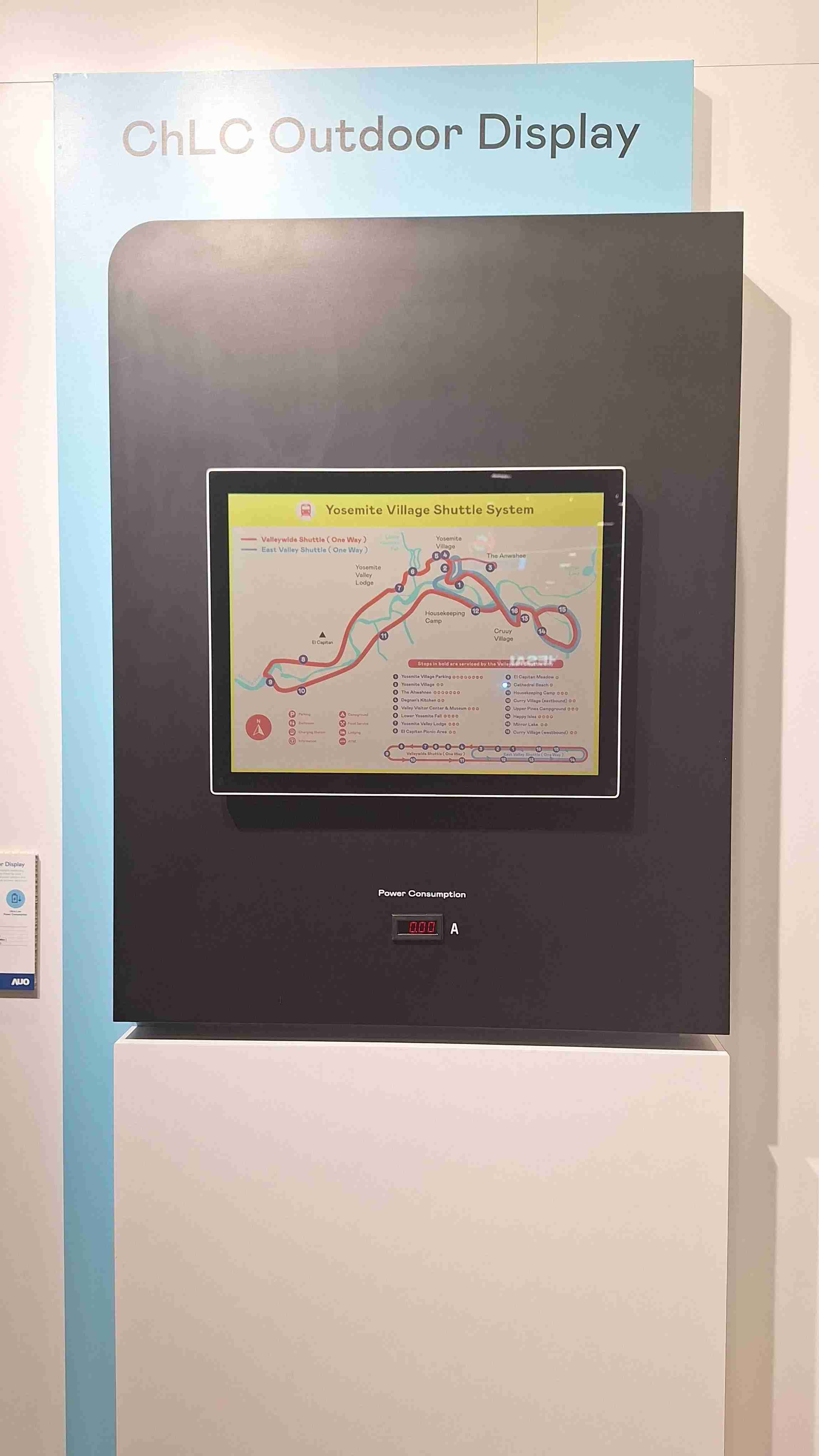 CG电子的「胆固醇液晶超低耗能户外全彩显示器」不只环保省电，，，且符合户外严苛使用环境，，拥有在摄氏-30度至85度下的宽温使用优势，，并且强光愈强愈能呈现绝佳的色彩饱和度及显示效果，，易于安装的特性将成为户外电子看板的新首选。。。
